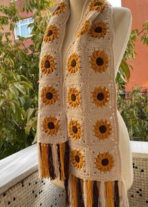 Cream Scarf with Pink Rose Appliques