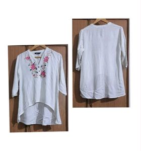 Embroidered White Kurta