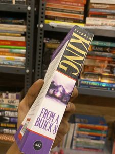 Stephen King "From a Buick 8"