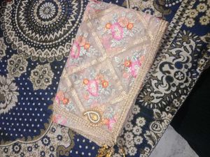 Elegant Pink Embroidered Kurta