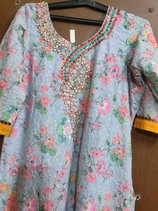 Floral Embroidered Kurti Salwar Set