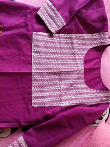 Pack Of 2 Pure Cotton Kurtas + Free Girls Top