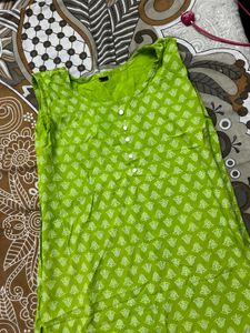 green Kurti