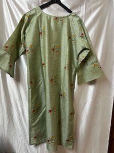 Elegant Light Green Embroidered Kurta