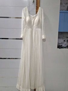 Elegant White Lace Evening Gown