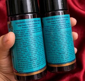 Pilgrim Volcanic Lava Foaming Face Wash (2 Pcs)