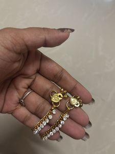 Elegant Anklets with Crystal and Gold Tones