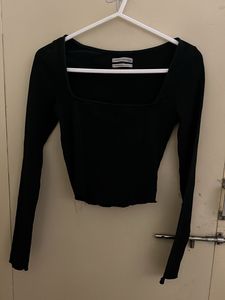 Black Square Neck Long Sleeve Top