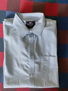 Men Regular Checkered Spread Collar Formal Shirt