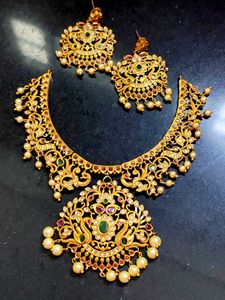 Rama Neck Set
