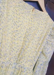Light Yellow Dress For Girl Or Woman 30 Bust