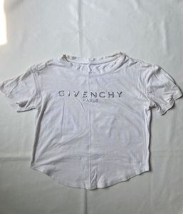 Givenchy Paris Logo T-Shirt(Bust-32-35)