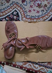 Gucci Sandal 👡
