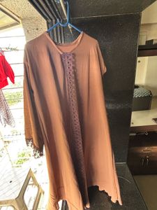 elegant abaya