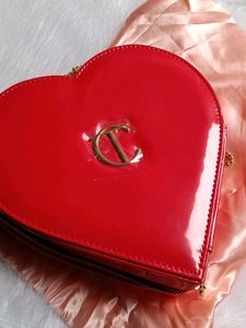 Charlotte tilbury red heart bag ♥️💕