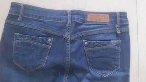 Blue low waist, slim fit Denim Jeans women