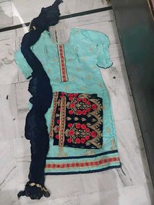Elegant Kurta Set with Dupatta