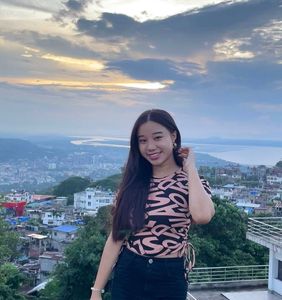 Stylish Printed Crop Top 🧡