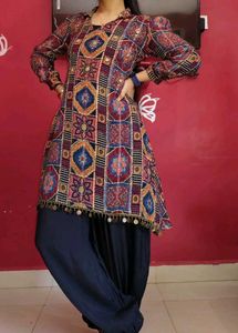Embroidered Kurta with Dhoti Pants