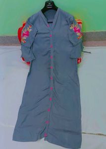 Embroidered Grey Kurta