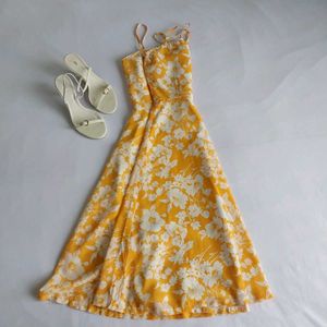 Yellow Floral Print Sundress✨️🌼✨️
