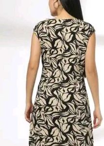 Elegant  Floral Printed A-Line Maxi Dress