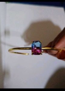 Gold Bangle with Gemstone