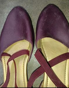 Comfortable  - Set of 2 Pairs