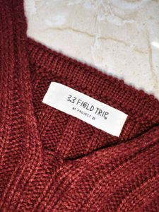 knitted red crop top