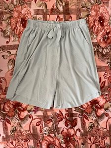 Light Green Elastic Waist Shorts