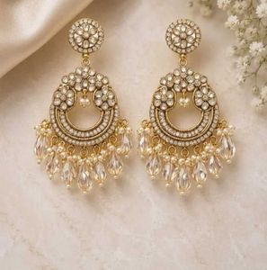 Exquisite Kundan & Pearl Drop Earrings