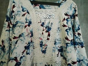 Floral Tiered Maxi Dress with lace stirm