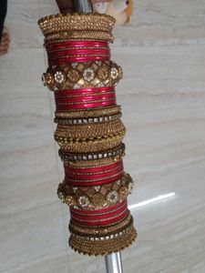 Stunning Bangle Set