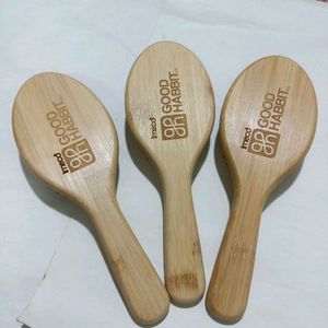 Set of 1 Wooden Hair Brushes