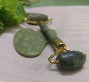 Jade Roller &amp; Gua Sha Face &amp; Neck Massage Ki
