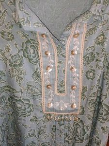 Beautiful Blue Floral Kurta Set