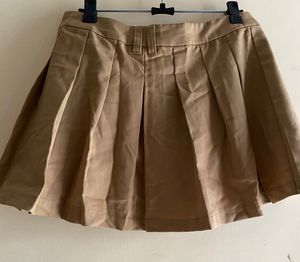 ✨H&amp;M  Pleated Mini Skirt