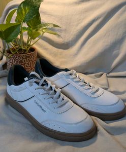 Women's White Sneakers size UK  4/37