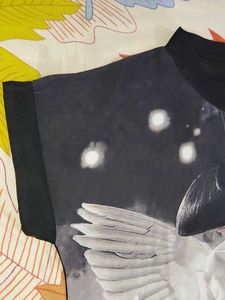 Unique Angel Graphic T-Shirt