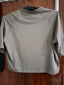 Gym wear crop top