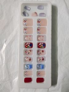 Korean Poligel Nails (Set Of 24 Pieces)