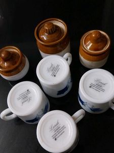 Set of 4 Larah Borosil Mugs & 3 Jars