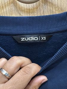 Navy Blue Cropped Sweatshirt with Gingham Detail