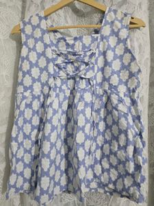 V-Neck Sleeveless Printed Kurta