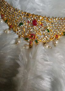 Exquisite Kundan Necklace Set