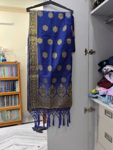 Navy Blue Banarasi Dupatta