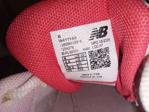 New Balance Women 411 Woven design Running Shoes