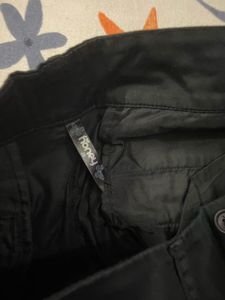 Honey by Pantaloons Black Capri