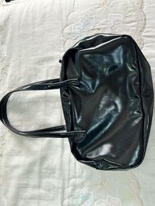 Chic Black Patent Shoulder Bag