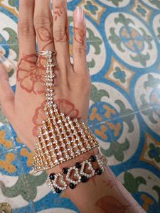 Sparkling Hand Bracelet Set